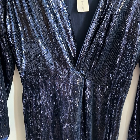 Anthropologie Twist-Front Sequin Dress Size 6 NWT - Picture 8 of 16